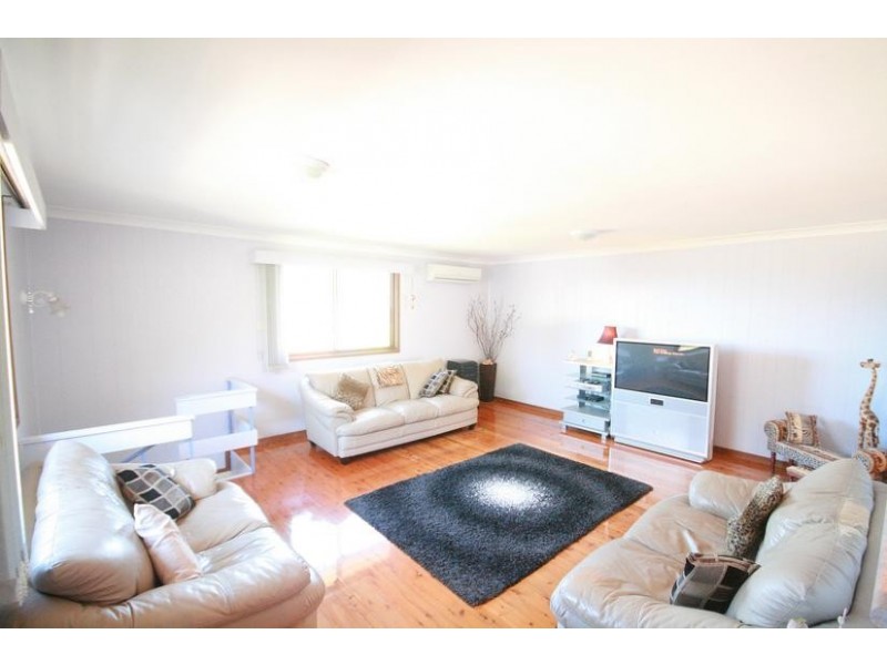 17 Frost Parade, Balgownie NSW 2519