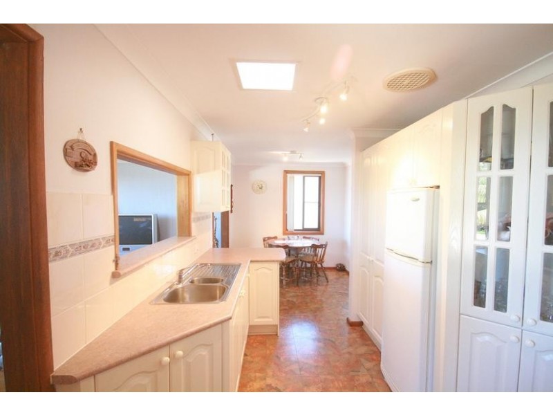 17 Frost Parade, Balgownie NSW 2519