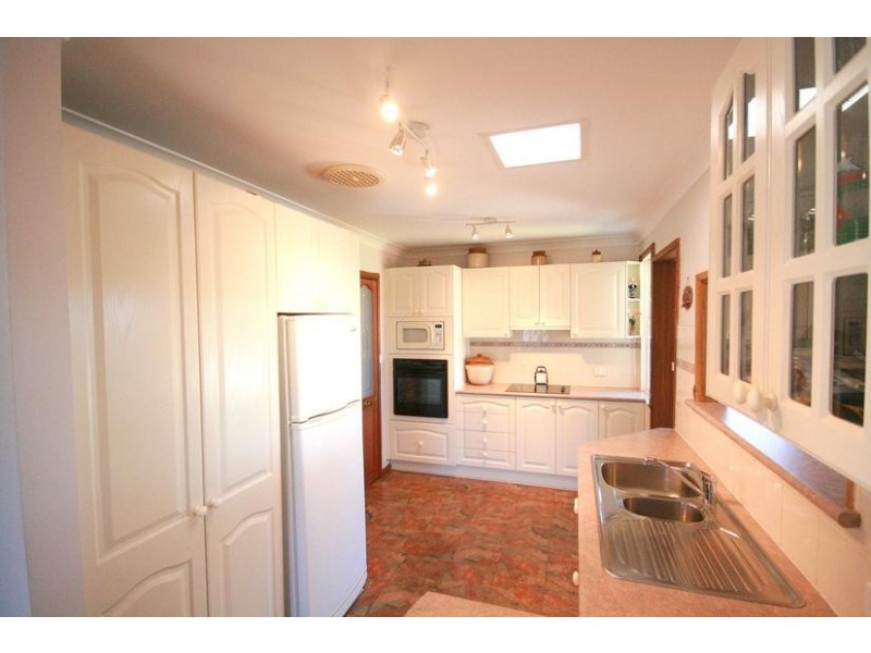 17 Frost Parade, Balgownie NSW 2519