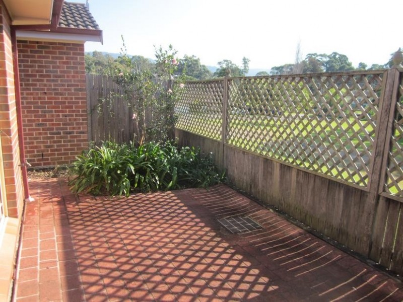 4/17 Tallegalla St, Unanderra NSW 2526