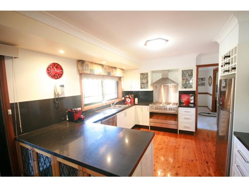 7 Coorung Close, Cordeaux Heights NSW 2526