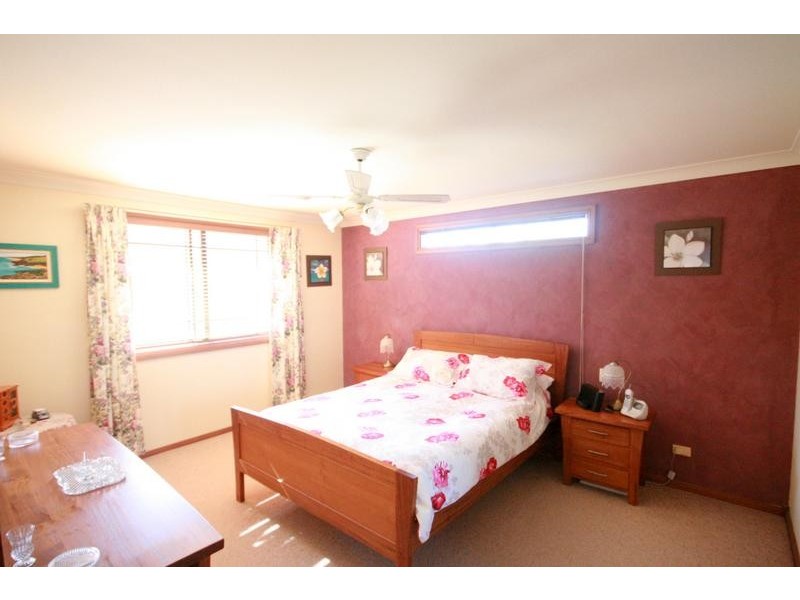 7 Coorung Close, Cordeaux Heights NSW 2526