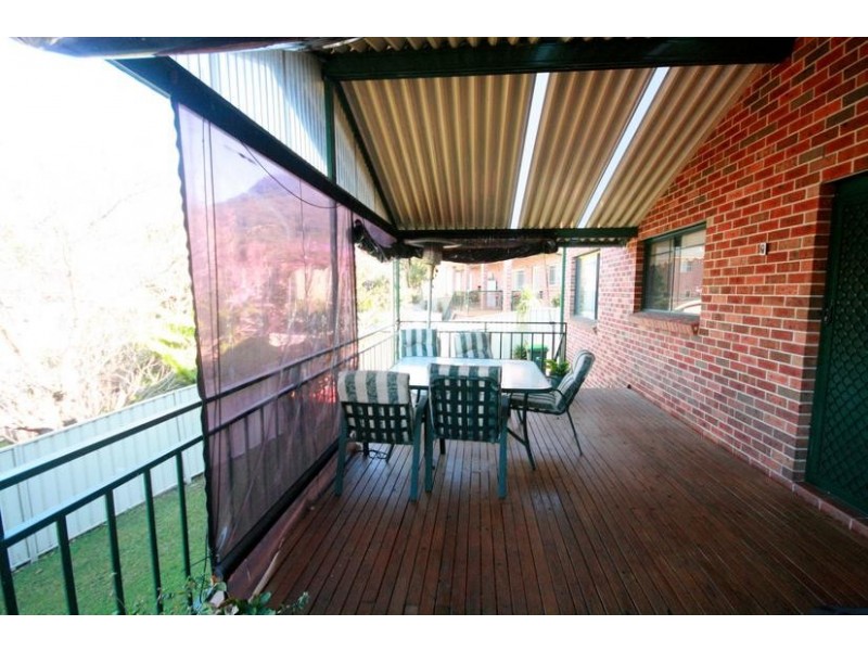 7 Coorung Close, Cordeaux Heights NSW 2526