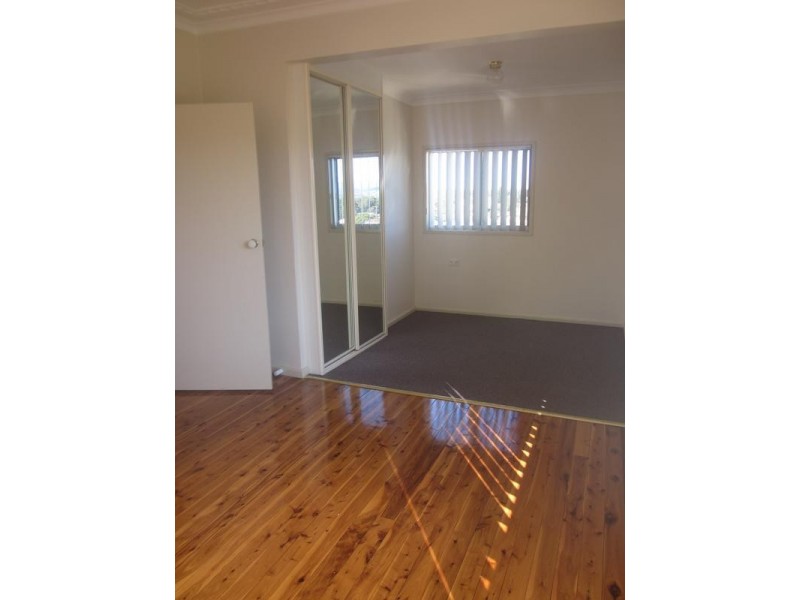 17 Primbee Cres, Primbee NSW 2502