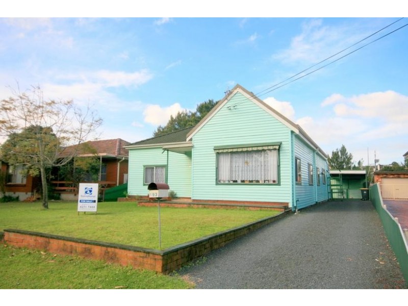 193 Princes Highway, Unanderra NSW 2526