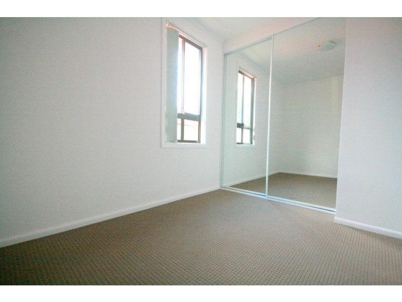 48 Essex Street, Berkeley NSW 2506