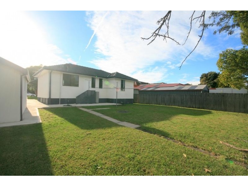 48 Essex Street, Berkeley NSW 2506