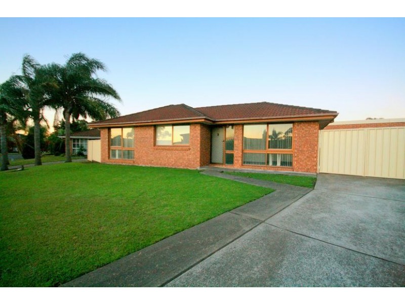 5 Warati Place, Oak Flats NSW 2529