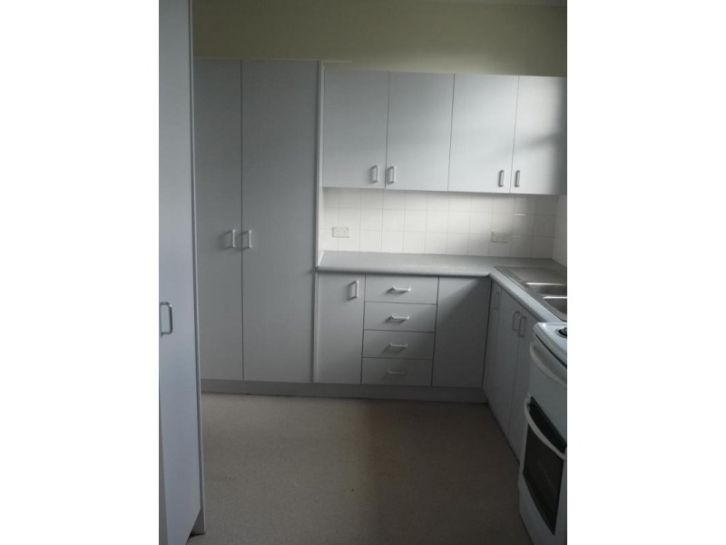 10 Leicester Street, Berkeley NSW 2506