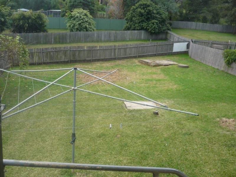 10 Leicester Street, Berkeley NSW 2506