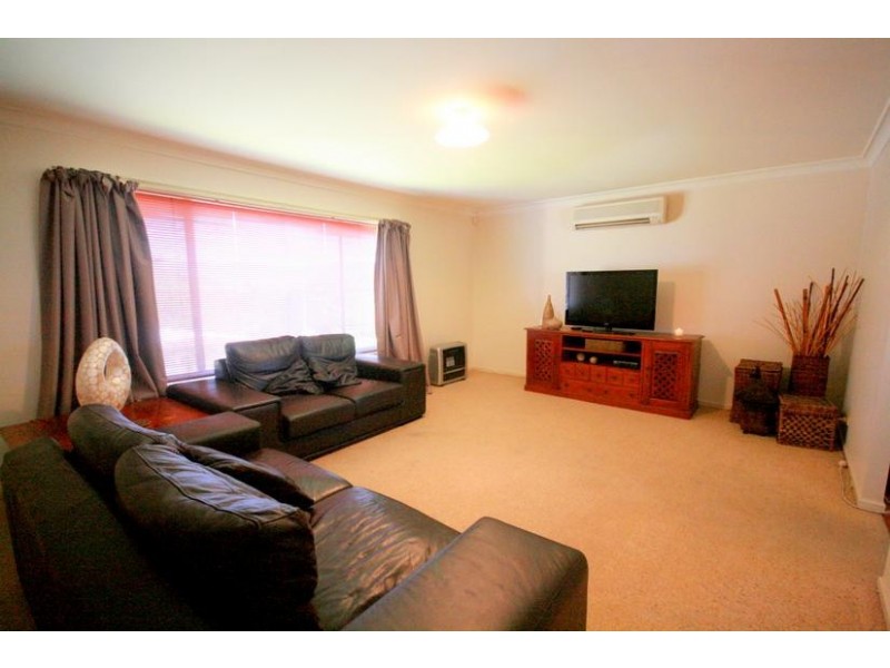 1 Roche Place, Berkeley NSW 2506