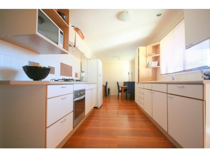 1 Roche Place, Berkeley NSW 2506