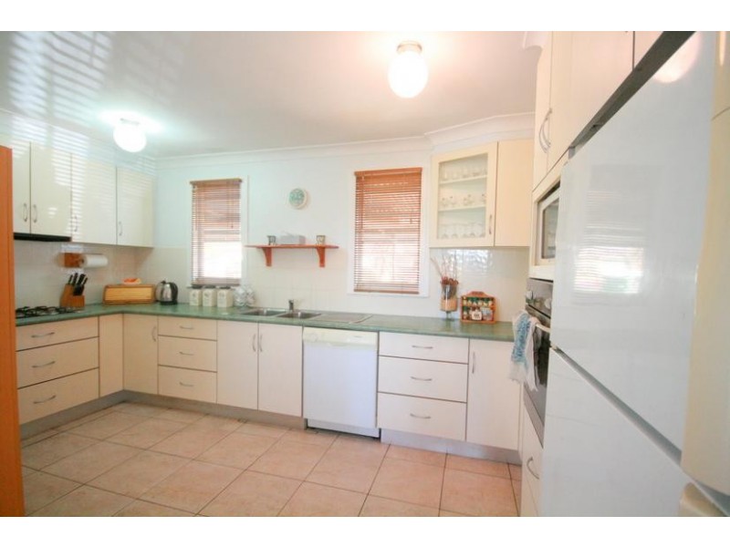 56 Gilba Road, Koonawarra NSW 2530