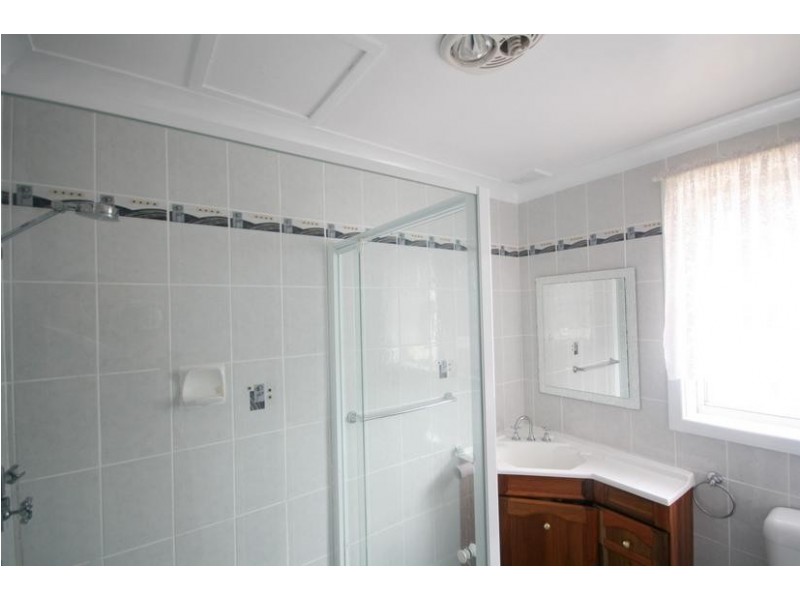 31 Sheffield Street, Cringila NSW 2502
