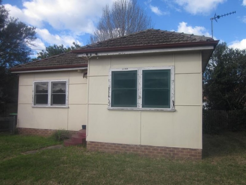 14 Osborne St, Dapto NSW 2530
