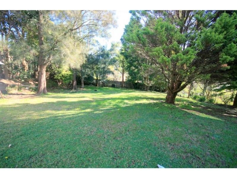96 Tamarind Drive, Cordeaux Heights NSW 2526