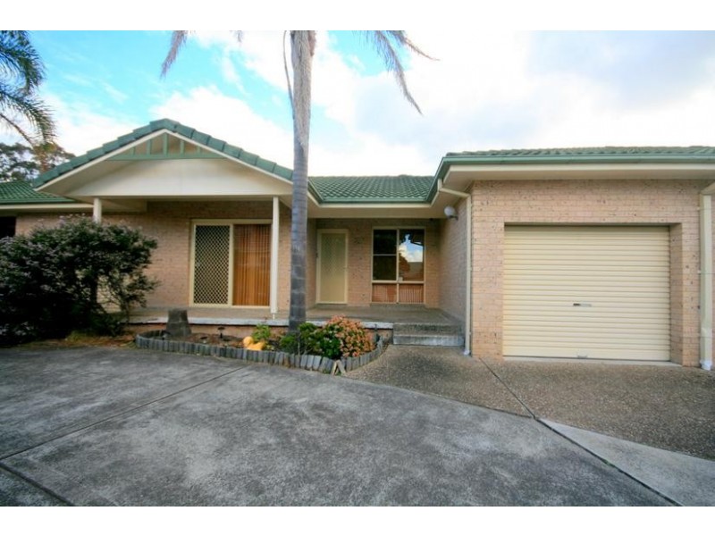 2/332 Farmborough Road, Farmborough Heights NSW 2526