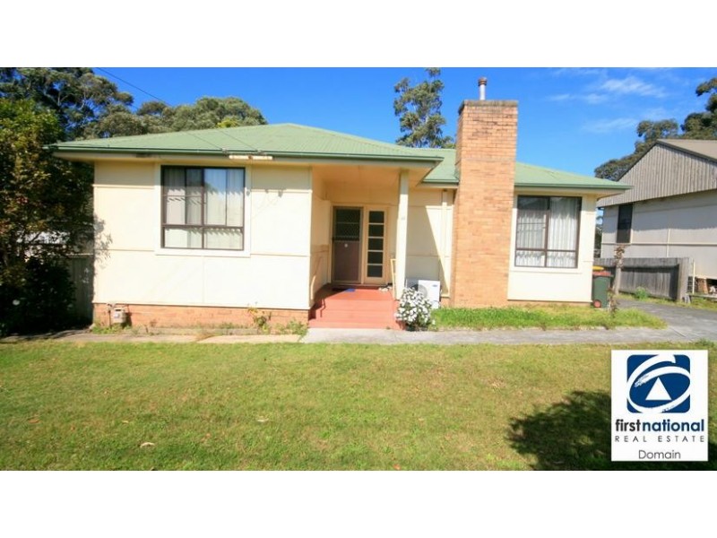 23 Blackman Parade, Unanderra NSW 2526