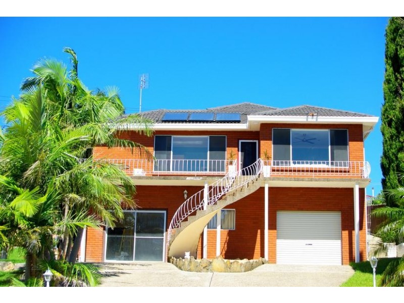 43 Beatus Street, Unanderra NSW 2526