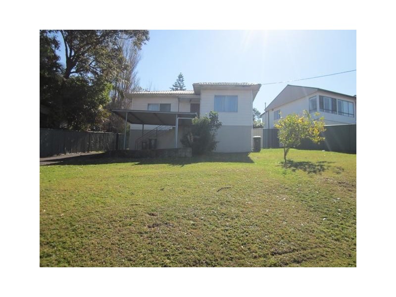 58 Denise Street, Lake Heights NSW 2502