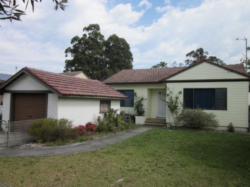 5 Albert St, Unanderra NSW 2526