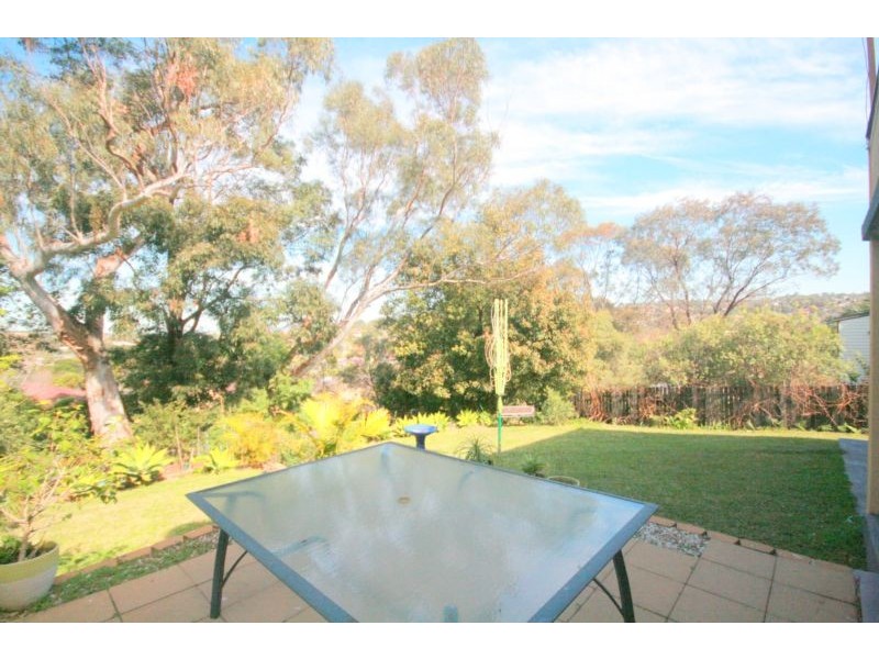 47 Beverley Avenue, Unanderra NSW 2526