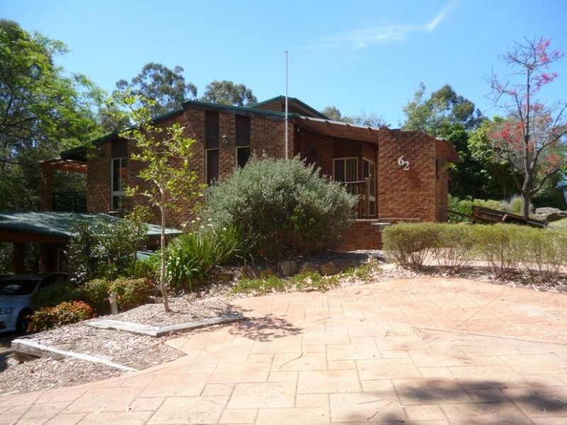 62 Booreea Blvde, Cordeaux Heights NSW 2526