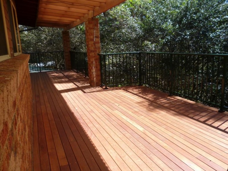 62 Booreea Blvde, Cordeaux Heights NSW 2526