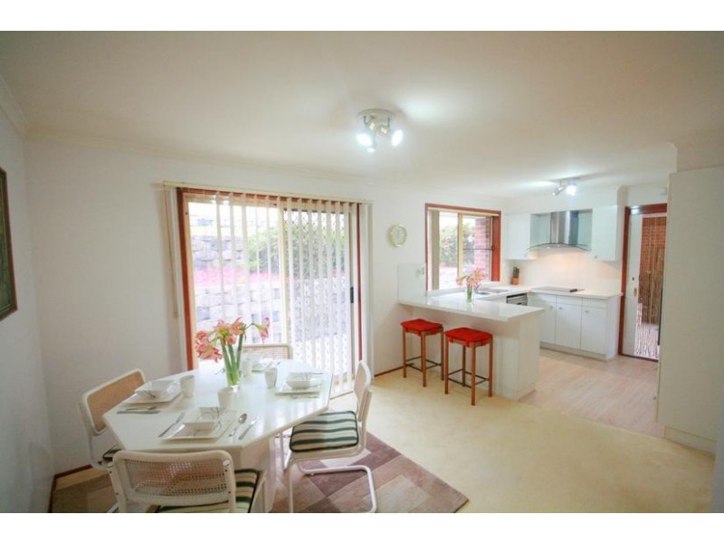 26 Sandalwood Road, Farmborough Heights NSW 2526