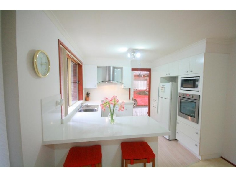 26 Sandalwood Road, Farmborough Heights NSW 2526