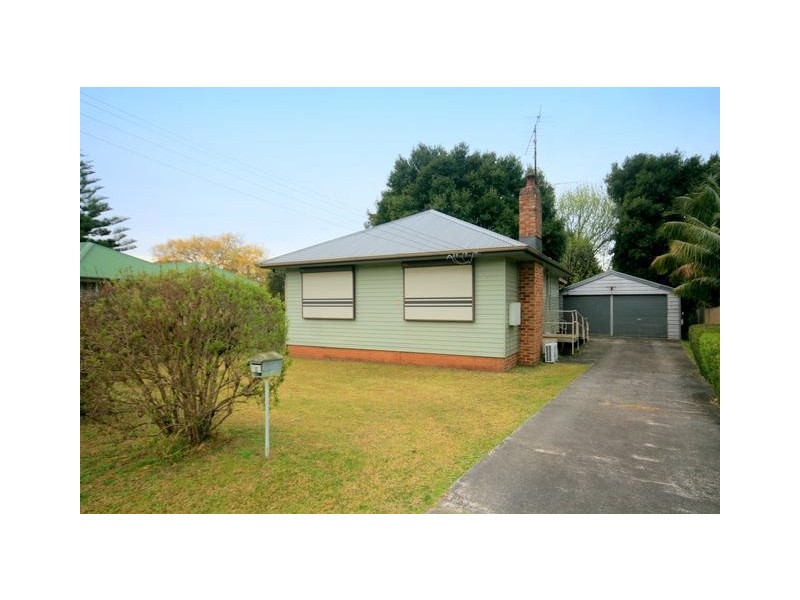 5 Jenkins Street, Unanderra NSW 2526