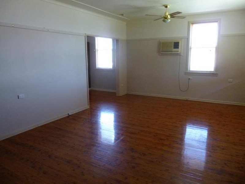 19 London St, Berkeley NSW 2506