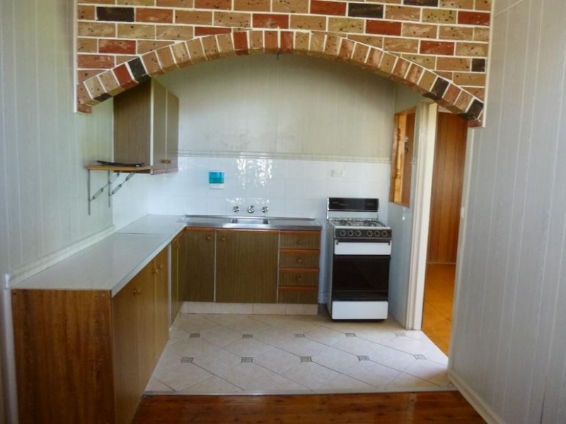 19 London St, Berkeley NSW 2506