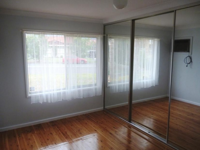 4 Cedar Street, Albion Park Rail NSW 2527