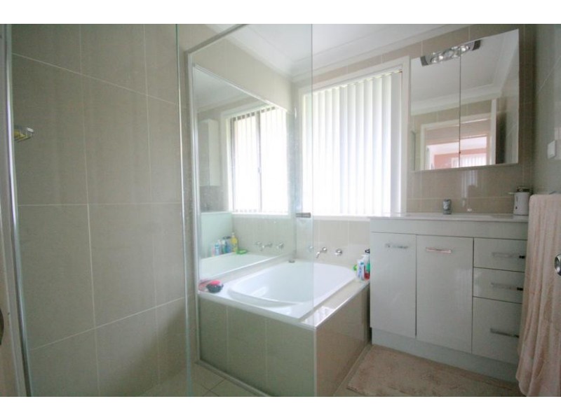 Unanderra NSW 2526