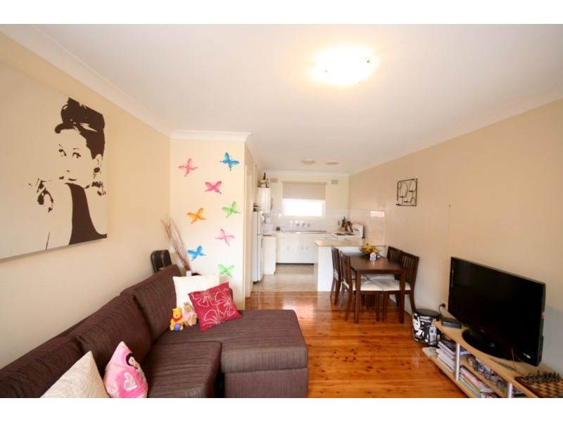 2/4 Grafton Ave, Figtree NSW 2525