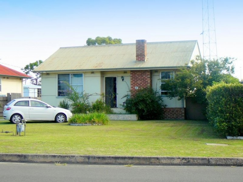 5 Chapman Street, Unanderra NSW 2526