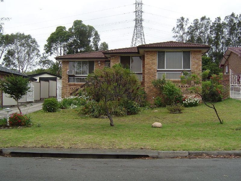 17 Hopman Crescent, Berkeley NSW 2506