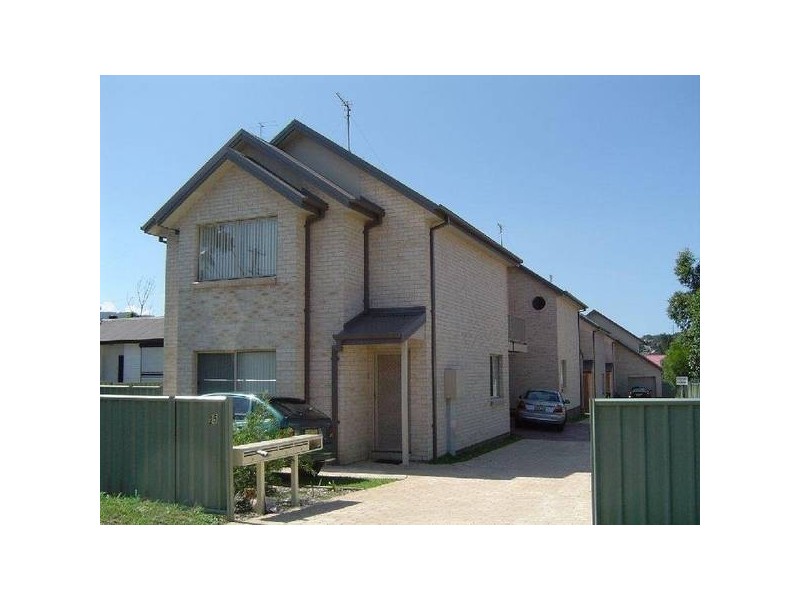 1/25 Tannery Street, Unanderra NSW 2526