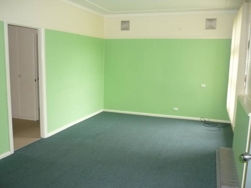 19 Illawon Street, Berkeley NSW 2506