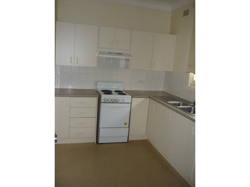 19 Illawon Street, Berkeley NSW 2506