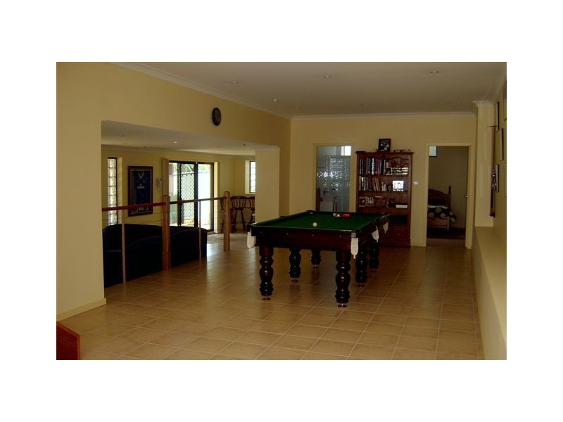 6 Aminya Place, Farmborough Heights NSW 2526