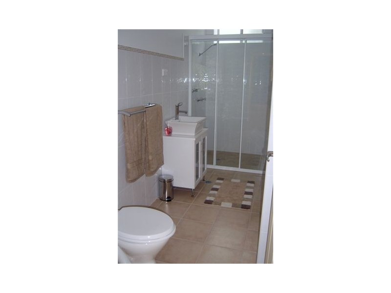 6 Aminya Place, Farmborough Heights NSW 2526