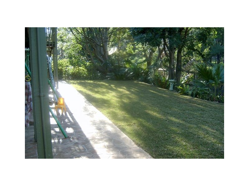 6 Aminya Place, Farmborough Heights NSW 2526