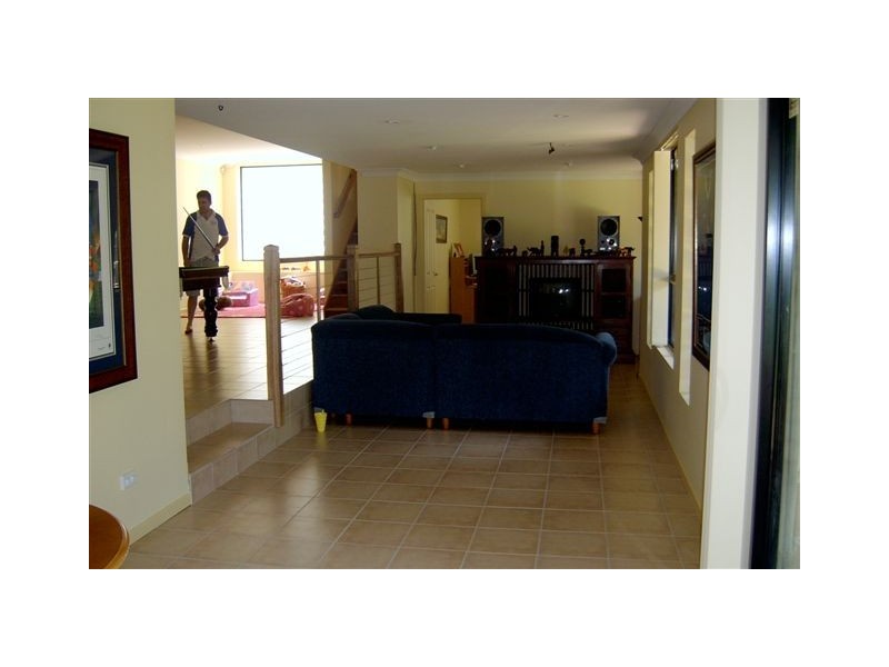 6 Aminya Place, Farmborough Heights NSW 2526