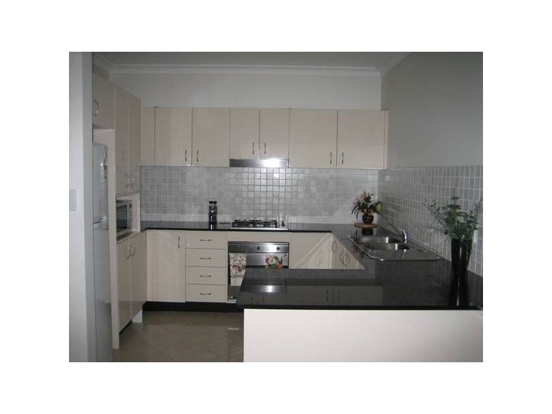 2/32 Smith Street, Wollongong NSW 2500