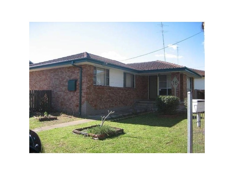 Suffolk Street, Berkeley NSW 2506