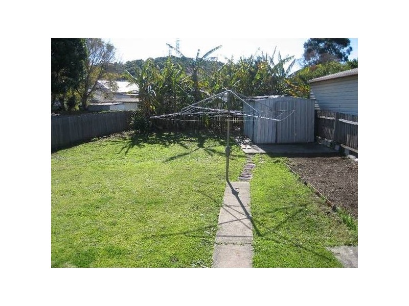 Suffolk Street, Berkeley NSW 2506