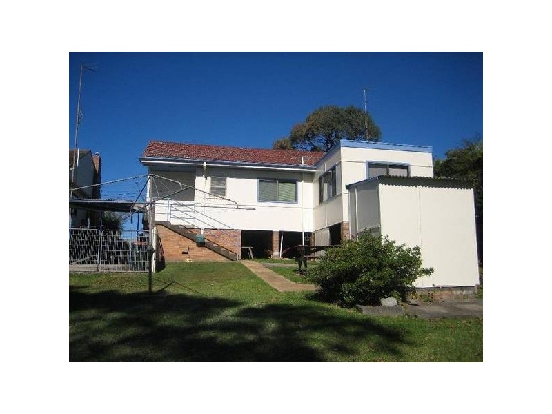 78 Farmborough Rd, Farmborough Heights NSW 2526