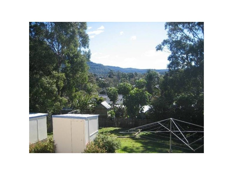 78 Farmborough Rd, Farmborough Heights NSW 2526